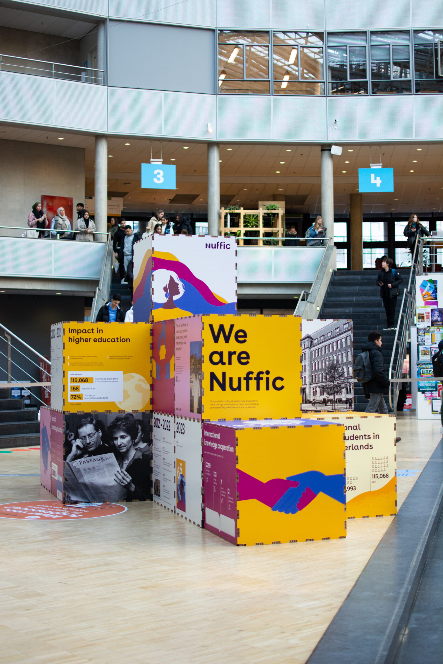 De driedimensionale installatie voor Nuffic op locatie.